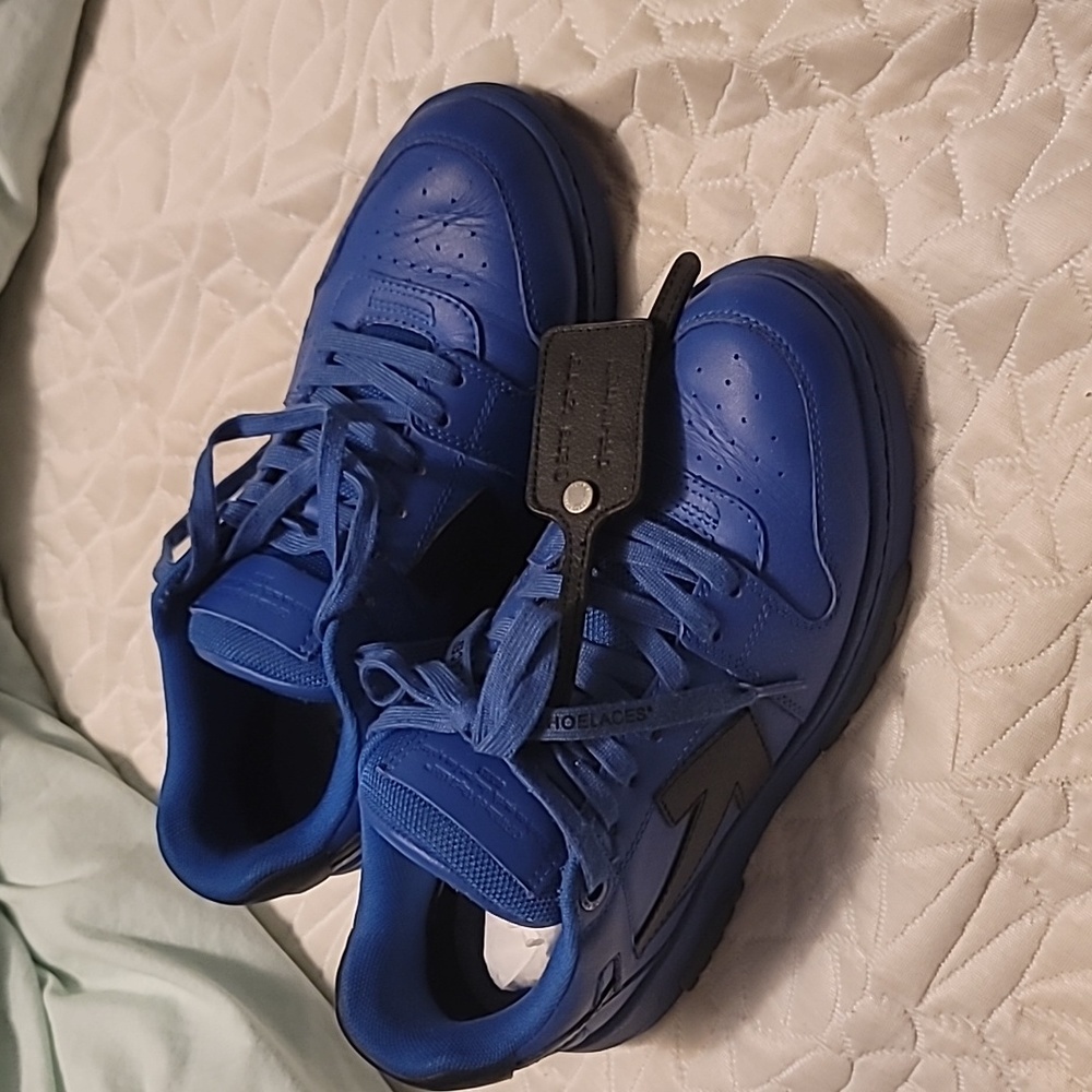 Off White Sneakers